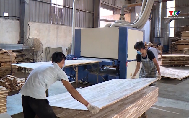Xuất khẩu thu về 6,1 tỷ USD, nhưng ngành gỗ vẫn gặp nhiều khó khăn trong thời gian tới 58 van ghep tram xuat khau thu ve 61 ty usd nhung nganh go van gap nhieu kho khan trong thoi gian toi