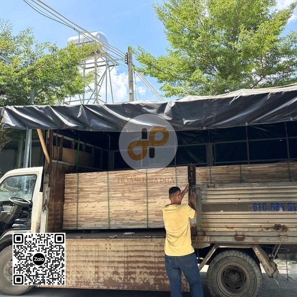 van ghep tram tong hop xe van tram xuat kho thang 82070