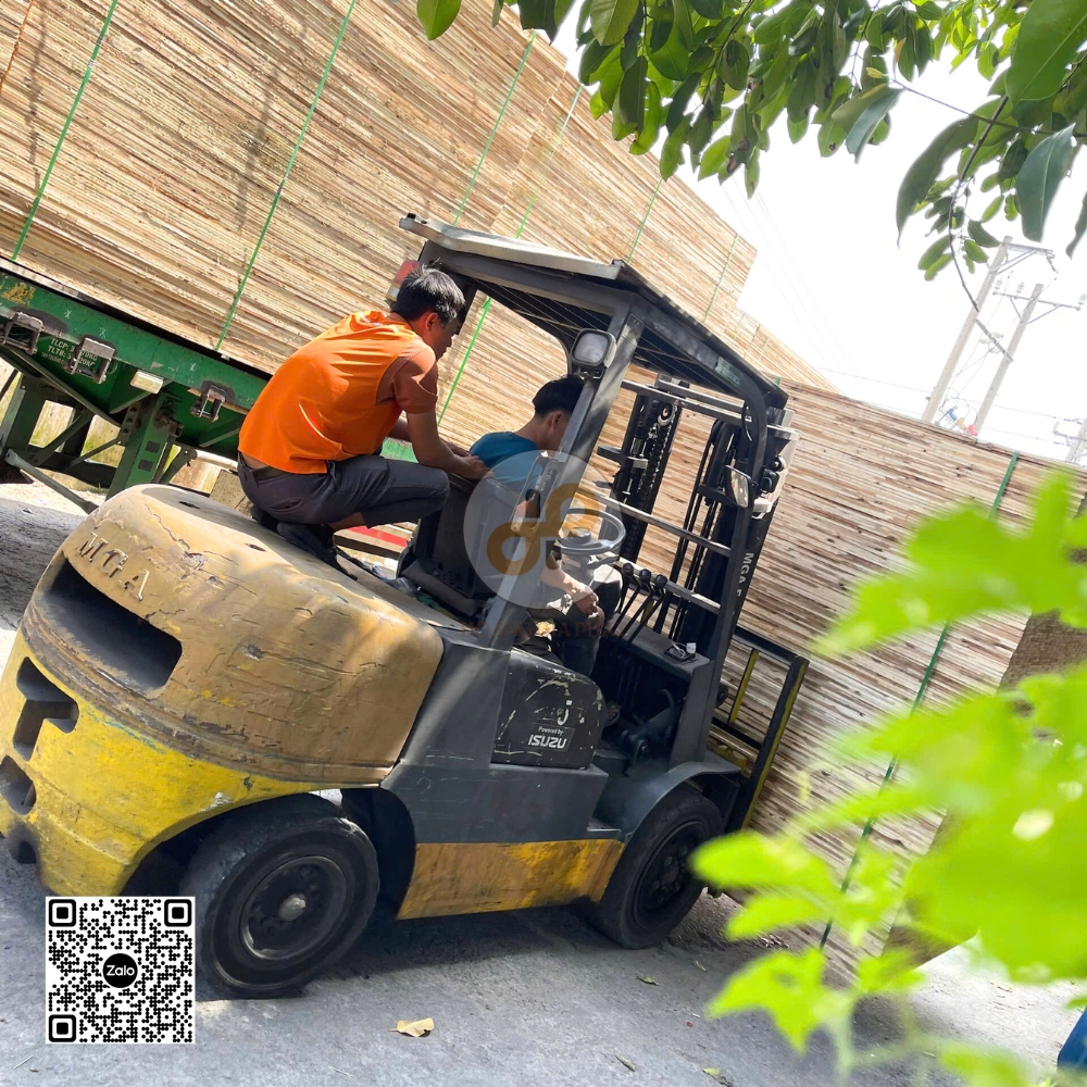van ghep tram nhung xe van ghep tram chat luong da xuat kho thang 112035