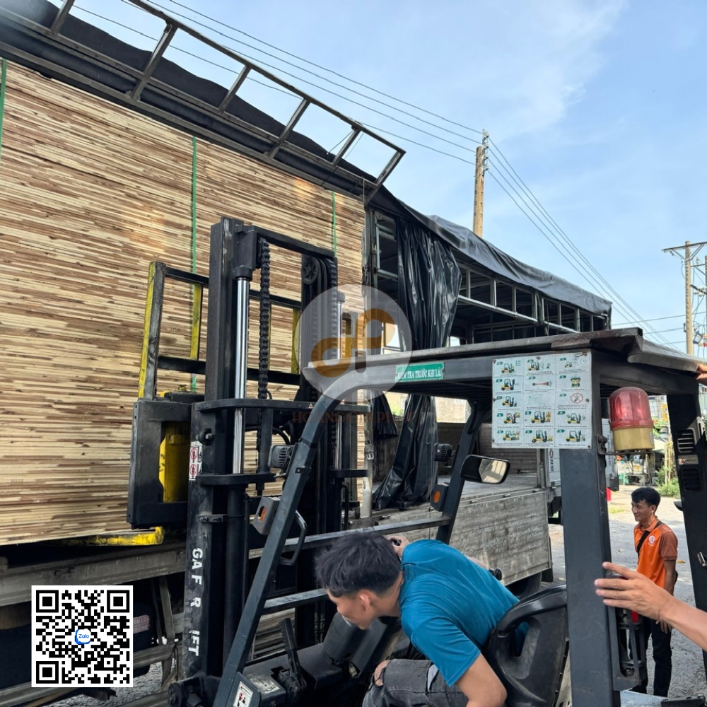 van ghep tram nhung xe van ghep tram chat luong da xuat kho thang 112047
