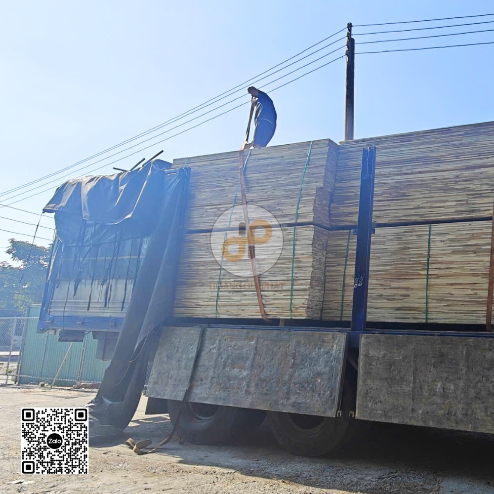 van ghep tram nhung xe van ghep tram chat luong da xuat kho thang 112052